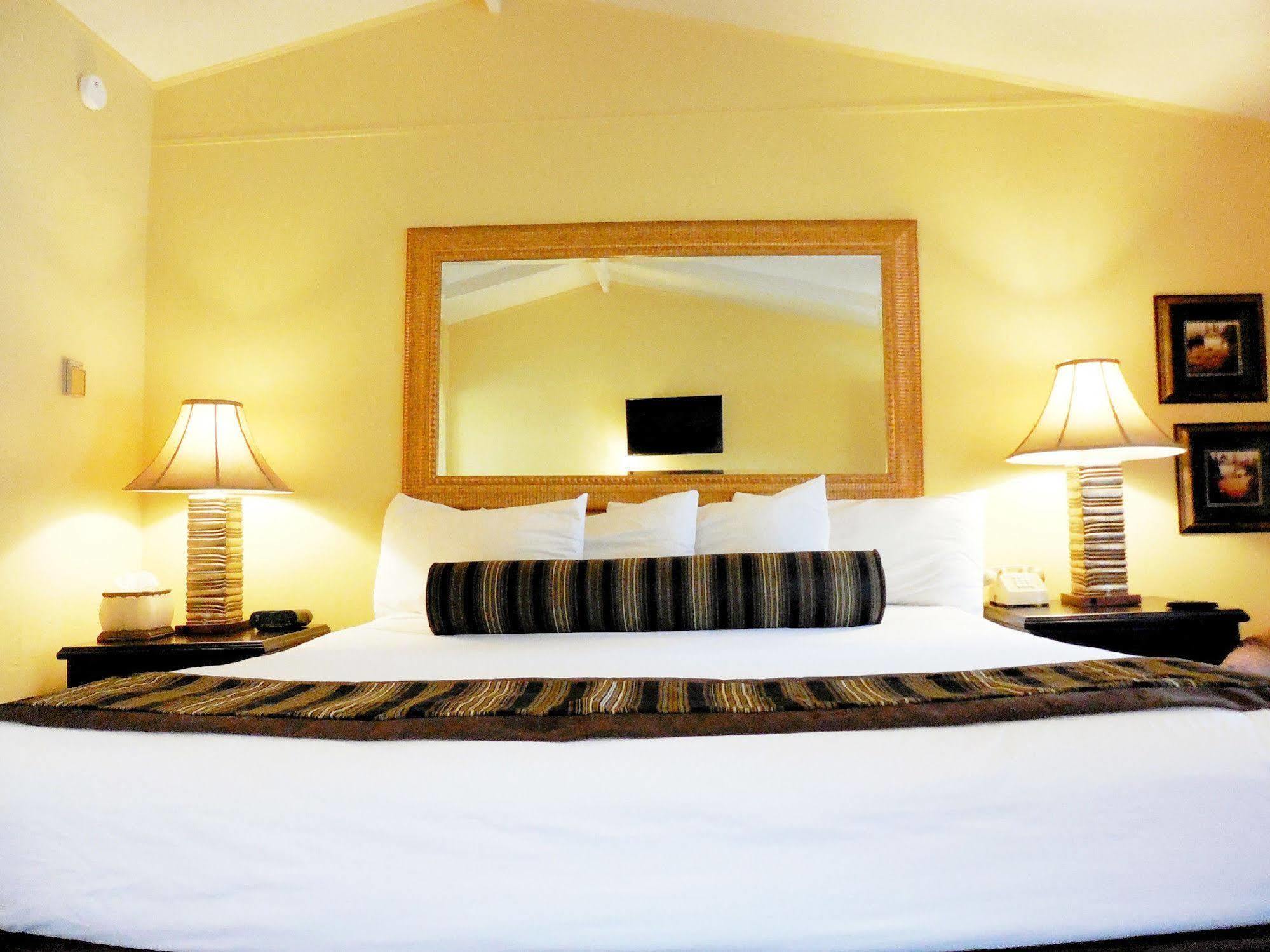 Monterey Peninsula Inn Pacific Grove Extérieur photo